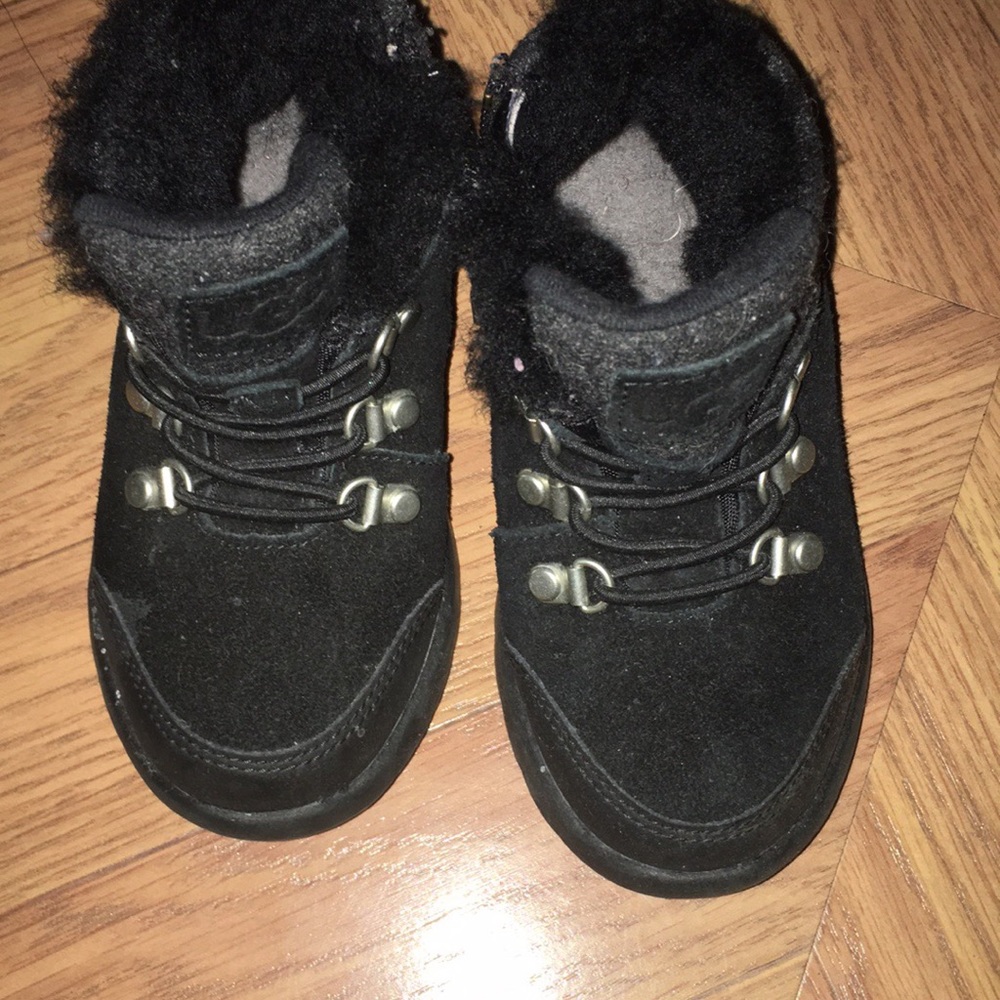 Ugg boots for boys
